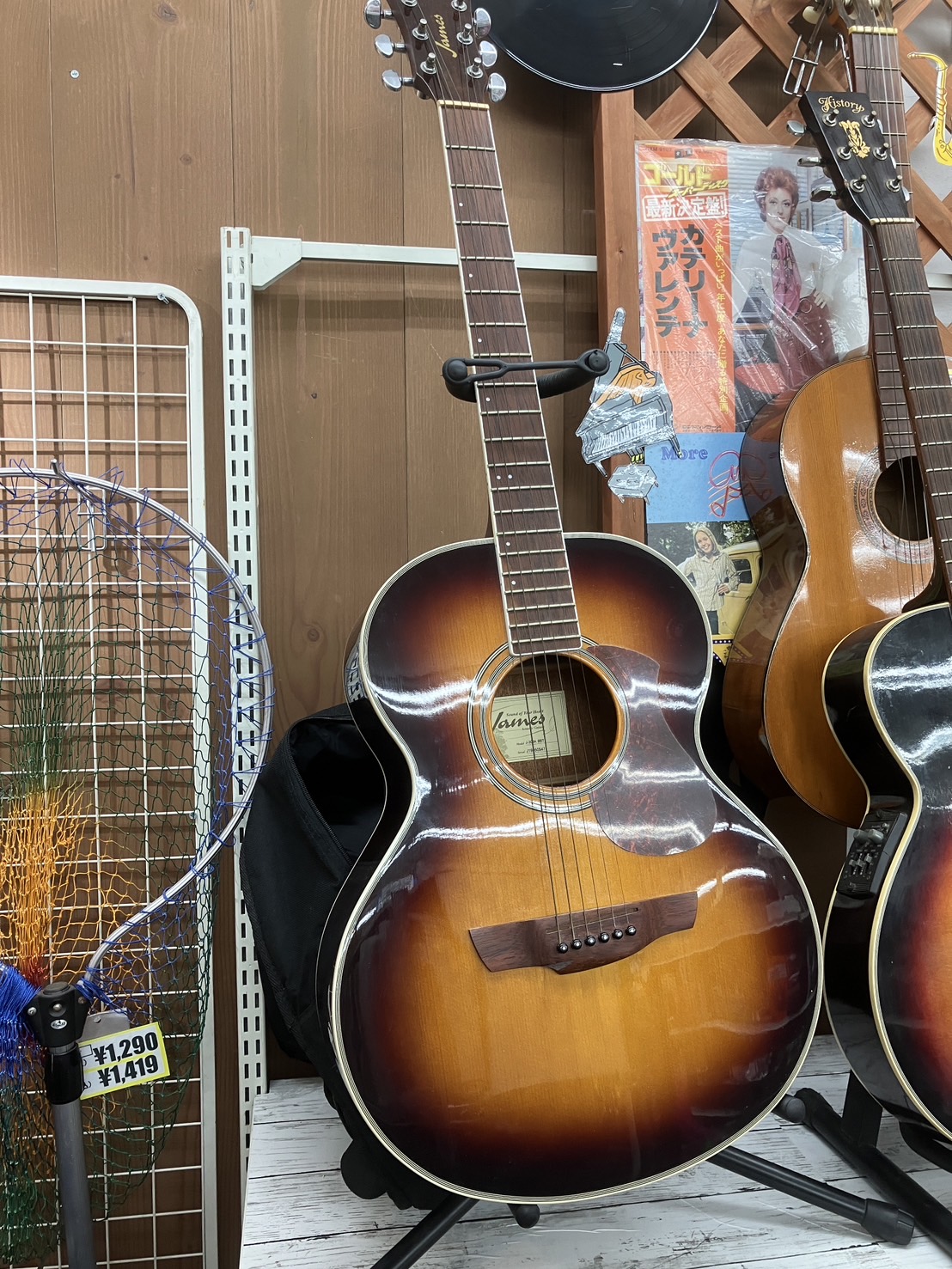 James⭐️J-300A アコースティックギター 純正ケース付 James J-300A II Natural アコースティックギター トップ単板