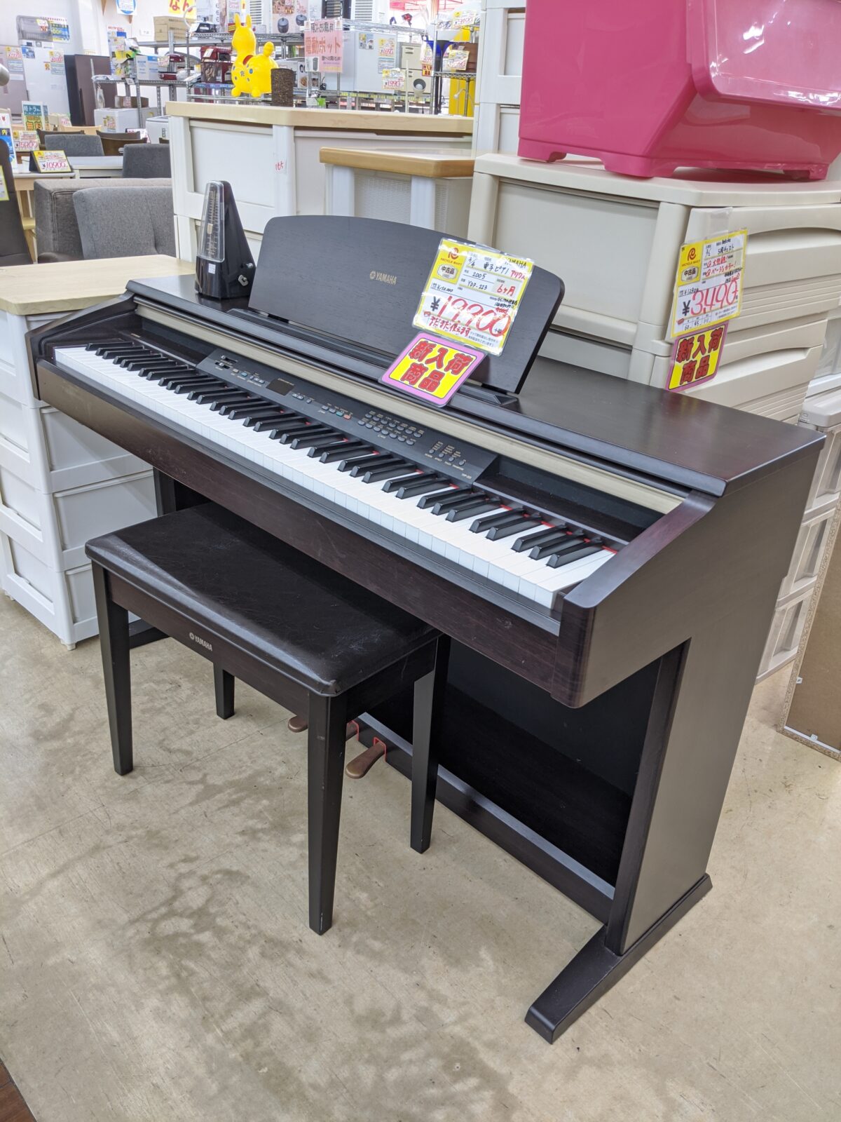 I511 YAMAHA 電子ピアノ YDP-223C ヘッドホン付 美品】YAMAHA 電子ピアノ YDP-223C【無料配送可能】