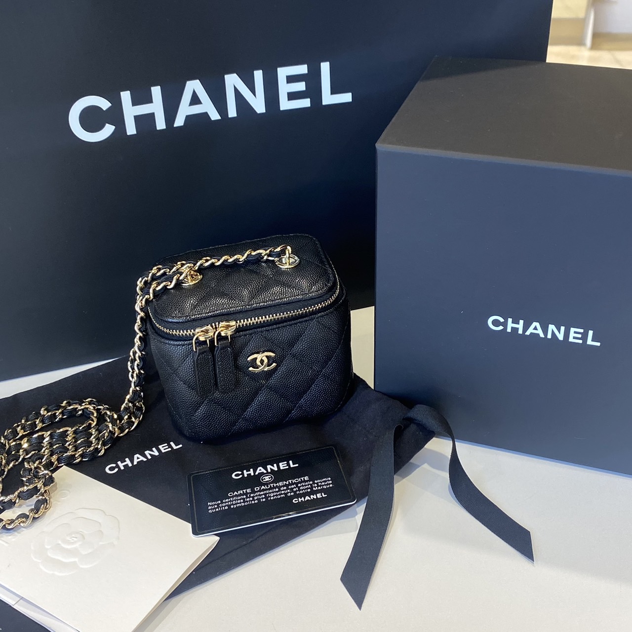 CHANEL シャネル スモールバニティ ショルダーバッグをお買い取り 
