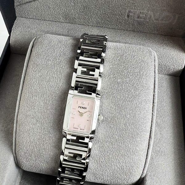 超ポイントアップ祭 1200L フェンディ FENDI フォーエバー レディース 4Pダイヤ 時計