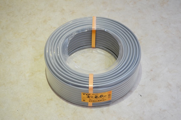 定期入れの 未使用 富士電線工業株式会社 VVFケーブル 3×2.0mm 100m 買取 電線