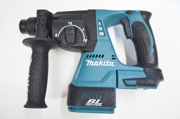 makita マキタ 24mm 充電式ハンマドリル 18V HR244D 本体のみ 買取  