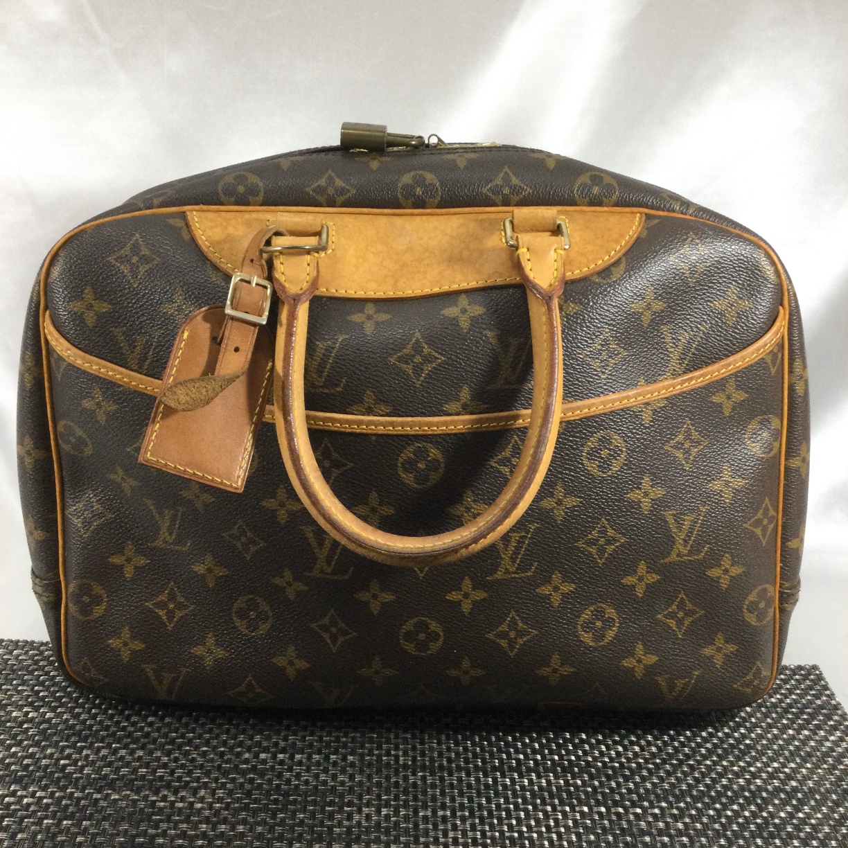 LOUIS VUITTON M47270 ドーヴィル ハンドバッグ SummerSALE開催! 9/11～9/16 10時迄!】LOUIS VUITTON ルイ