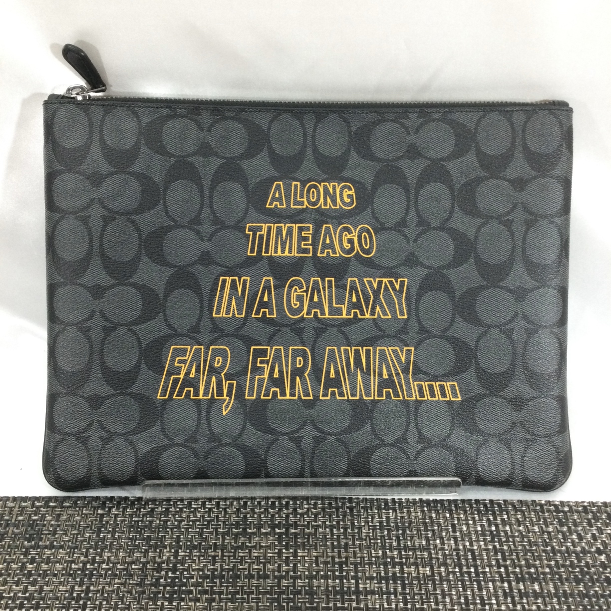 COACH コーチ セカンドバッグ クラッチバッグ シグネチャー PVC F88119を高価買取させていただきました。リサイクルマートフレスポ鳥栖店