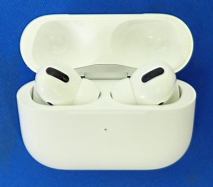 Apple AirPods Pro MWP22J/A ノイズキャンセリング ワイヤレスイヤホン｜買取専門リサイクルマート - 宇和島店